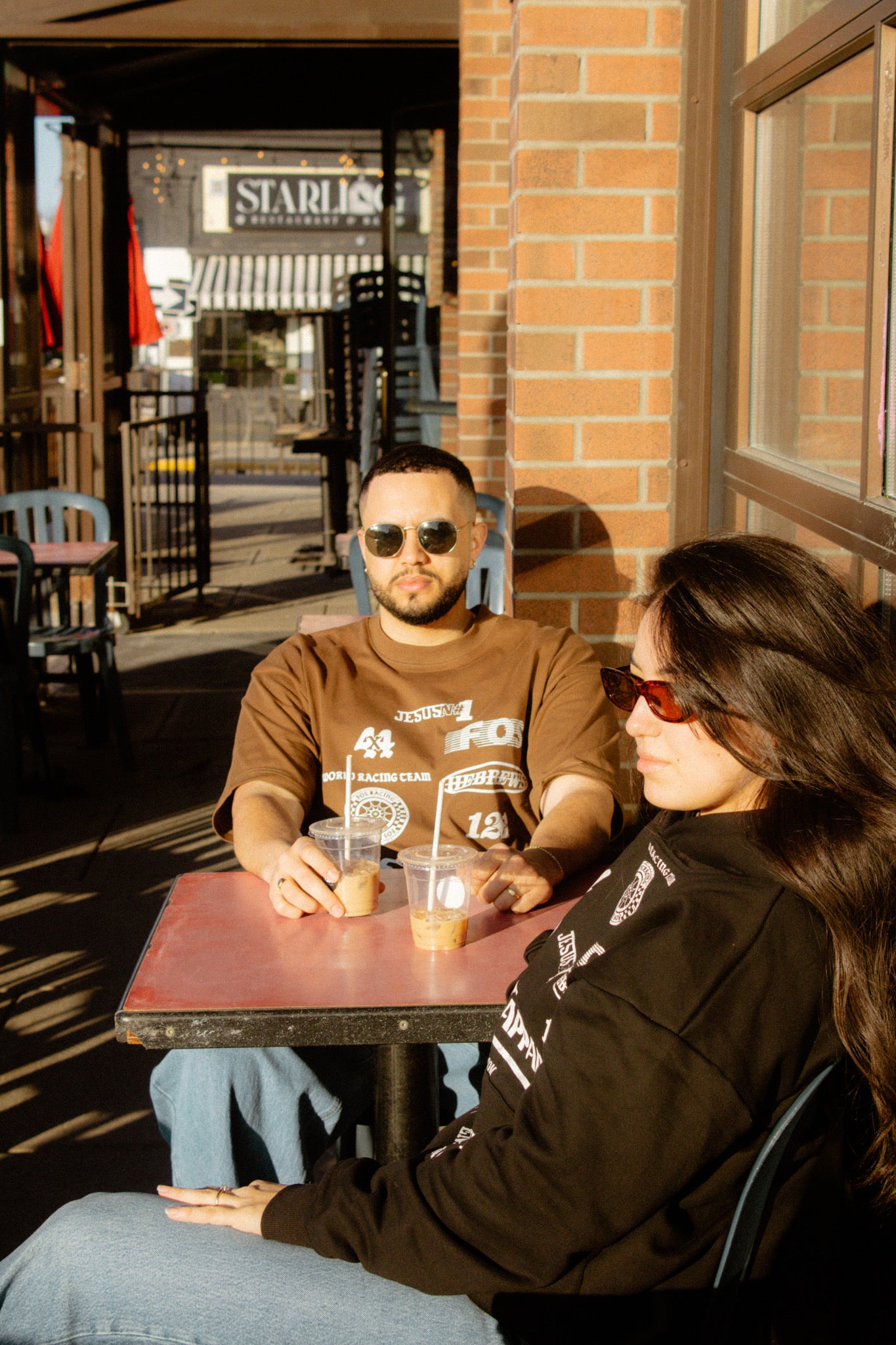 HEBREWS 12:1 BROWN TEE